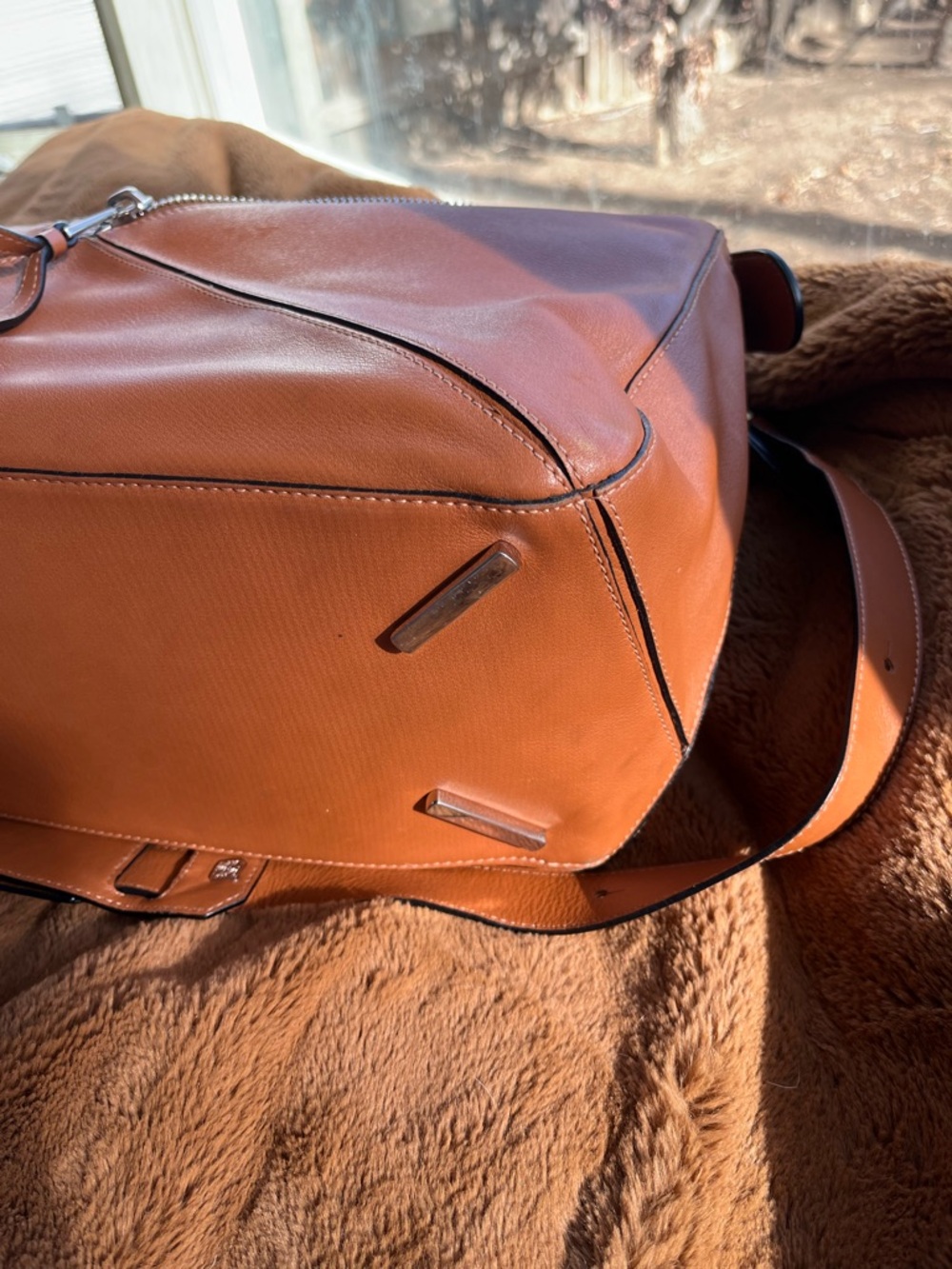 Loewe Large Puzzle - Picture 6 of 17